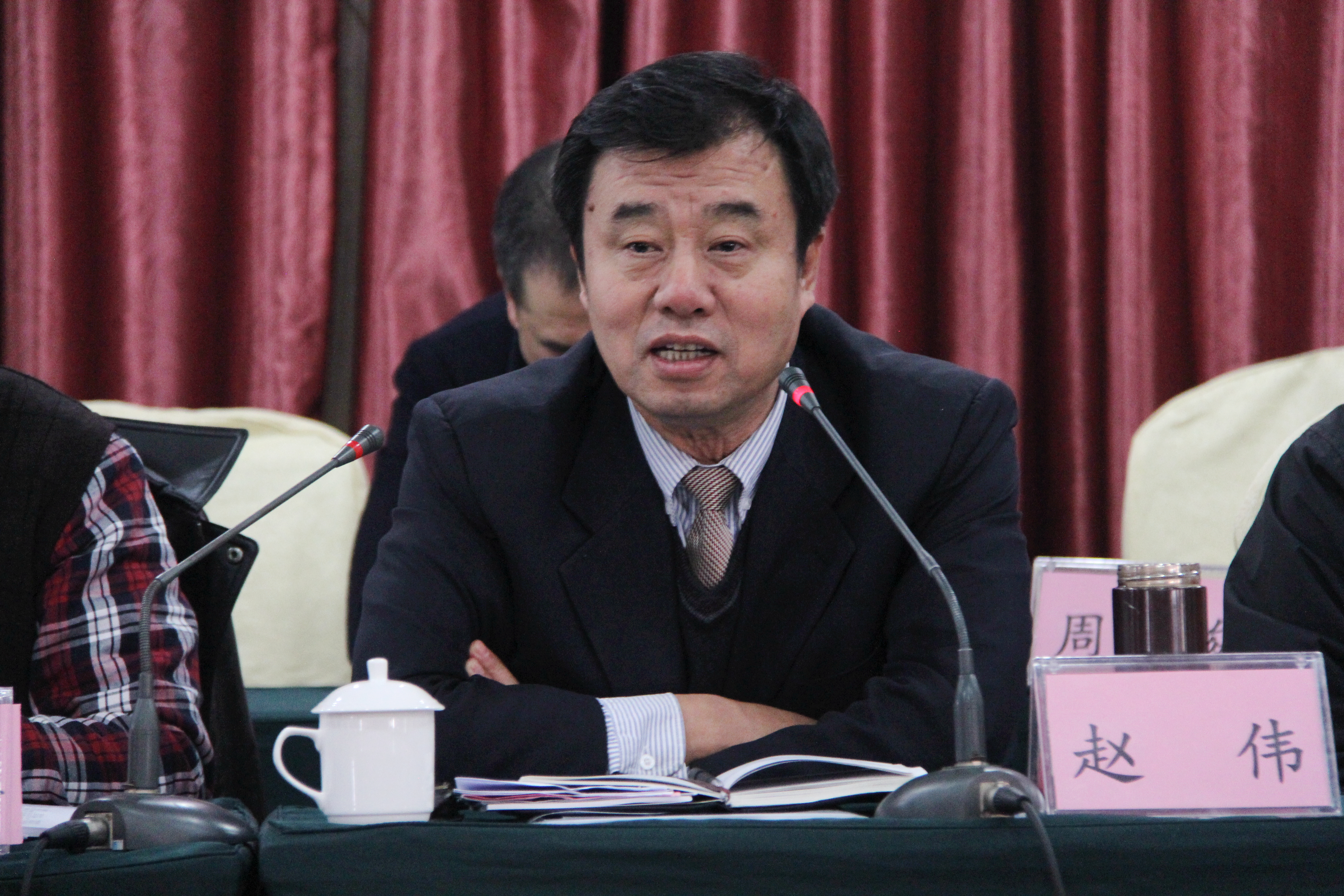 中國造紙協(xié)會(huì )趙偉理事長(cháng)在四川省造紙行業(yè)協(xié)會(huì )省造紙學(xué)會(huì )換屆大會(huì )上發(fā)言